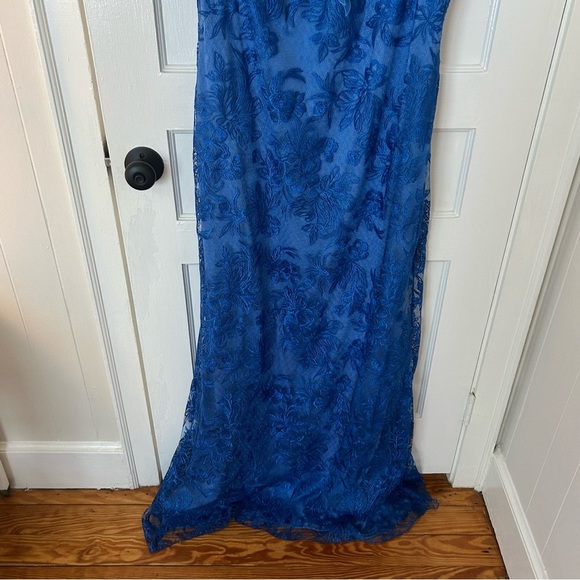 NWT Tadashi Shoji Liana Floral Embellished Elegant Blue Lace Gown Frilly Vneck - Picture 6 of 8
